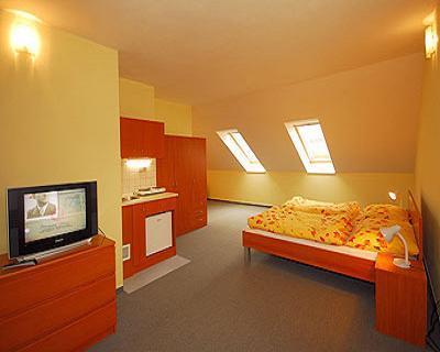 Hotel Privat Teo Liptovský Mikuláš Exterior foto